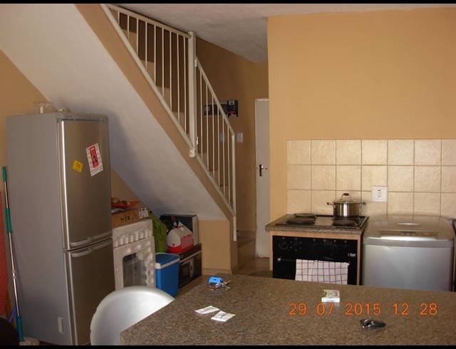 2 BEDROOM APARTMENT SOLD IN THE ORCHARDS